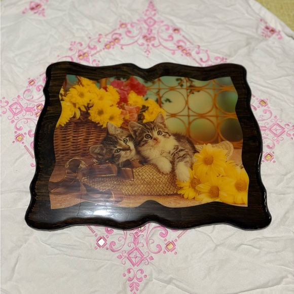 Vintage Charming Kitten Plaque with Yellow Flowers - Picture 1 of 8